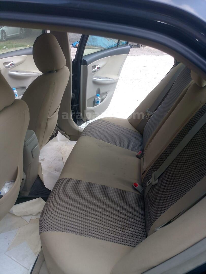 Sahibinden Toyota Corolla 1.4 D-4D Elegant 2011 Model Osmaniye 172.000 km Siyah 4