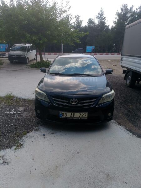 Sahibinden Toyota Corolla 1.4 D-4D Elegant 2011 Model Osmaniye 172.000 km Siyah