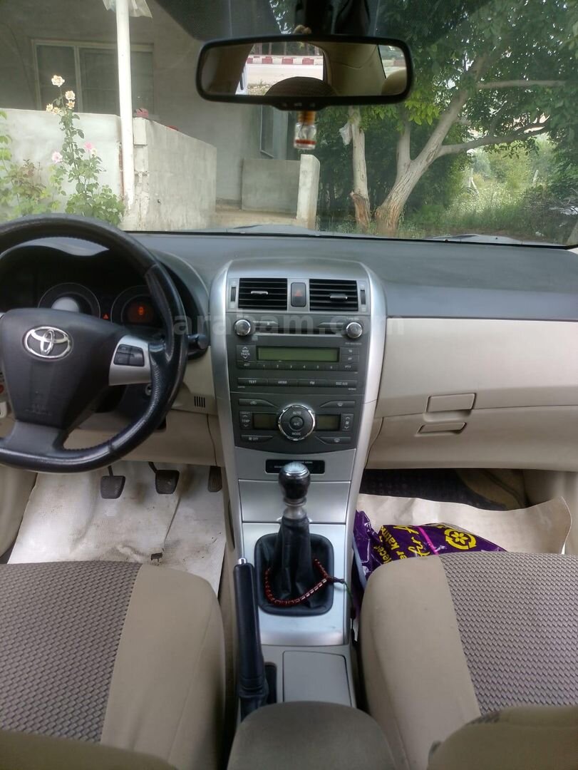 Sahibinden Toyota Corolla 1.4 D-4D Elegant 2011 Model Osmaniye 172.000 km Siyah 2