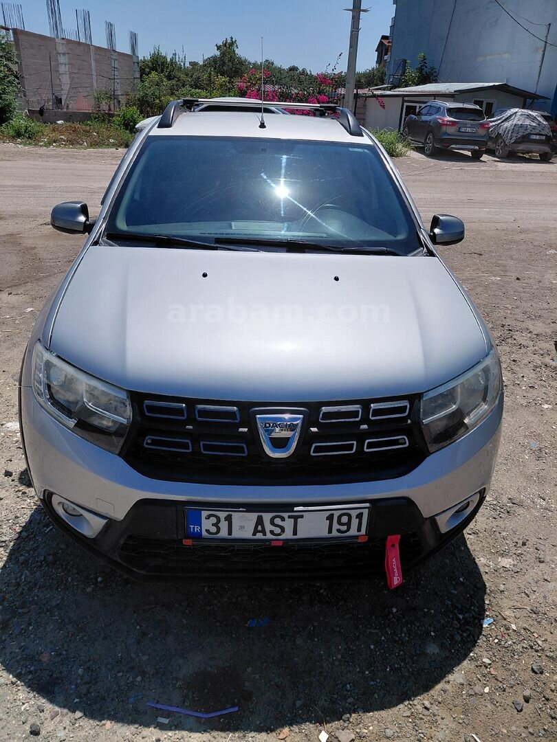 Sahibinden Dacia Sandero 1.5 dCi Stepway 2017 Model Hatay 111.450 km Gri 2