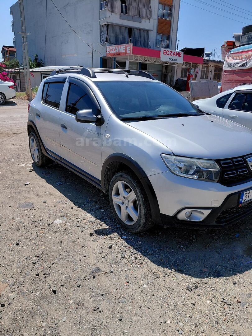 Sahibinden Dacia Sandero 1.5 dCi Stepway 2017 Model Hatay 111.450 km Gri 4