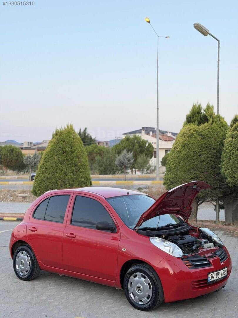 Galeriden Nissan Micra 1.2 Visia 2003 Model Balıkesir 85.000 km Kırmızı 2