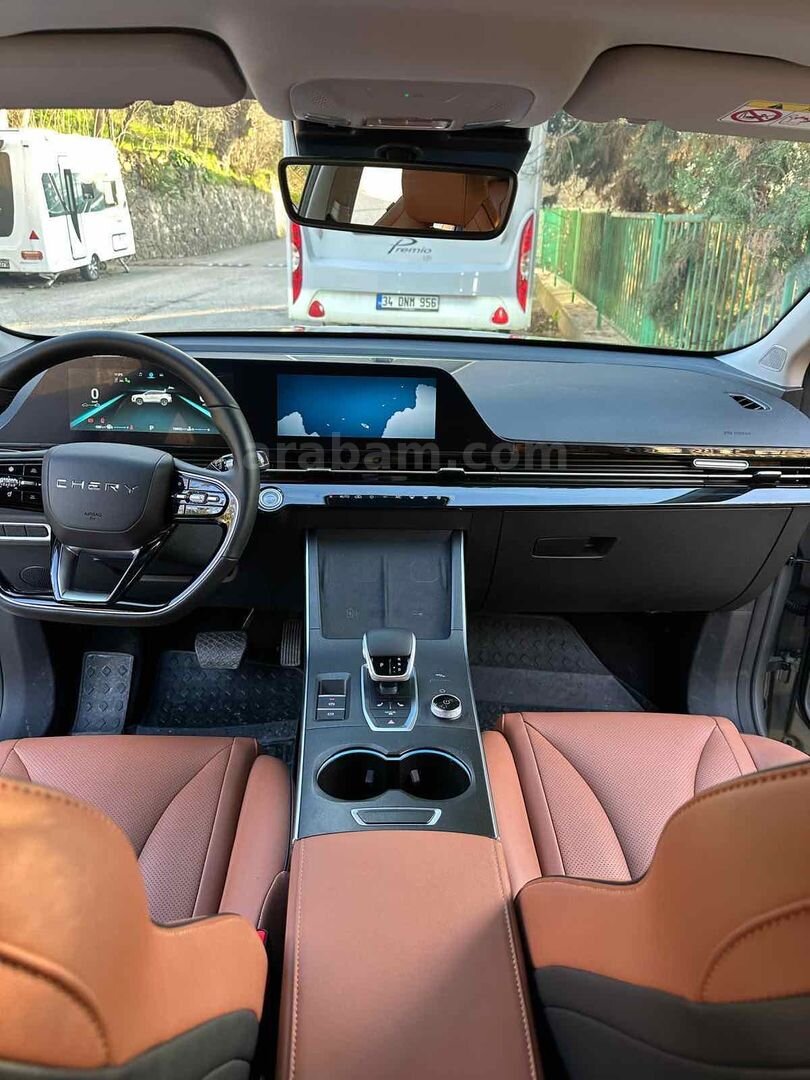 Sahibinden Chery Omoda 5 1.6 T-GDI Luxury 2024 Model Sakarya 32.000 km Gri (titanyum) 5