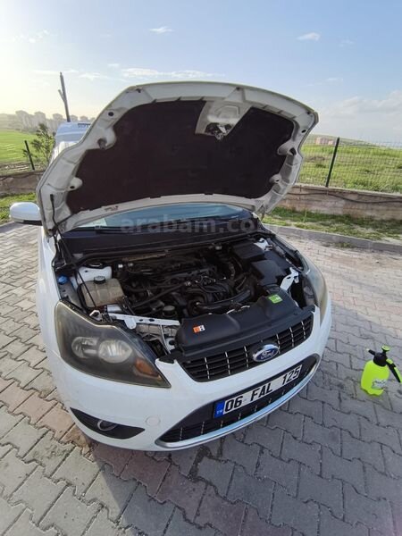 Sahibinden Ford Focus 1.6 Ti-VCT Titanium 2011 Model Ankara 325.000 km Beyaz