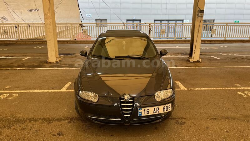 Sahibinden Alfa Romeo 147 1.6 TS Distinctive 2003 Model Bursa 272.000 km Lacivert