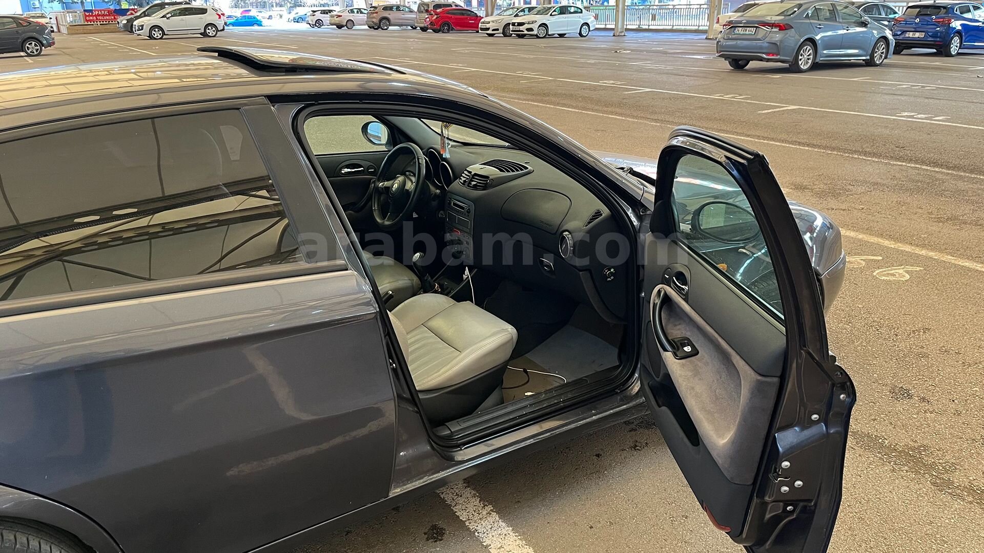 Sahibinden Alfa Romeo 147 1.6 TS Distinctive 2003 Model Bursa 272.000 km Lacivert 7