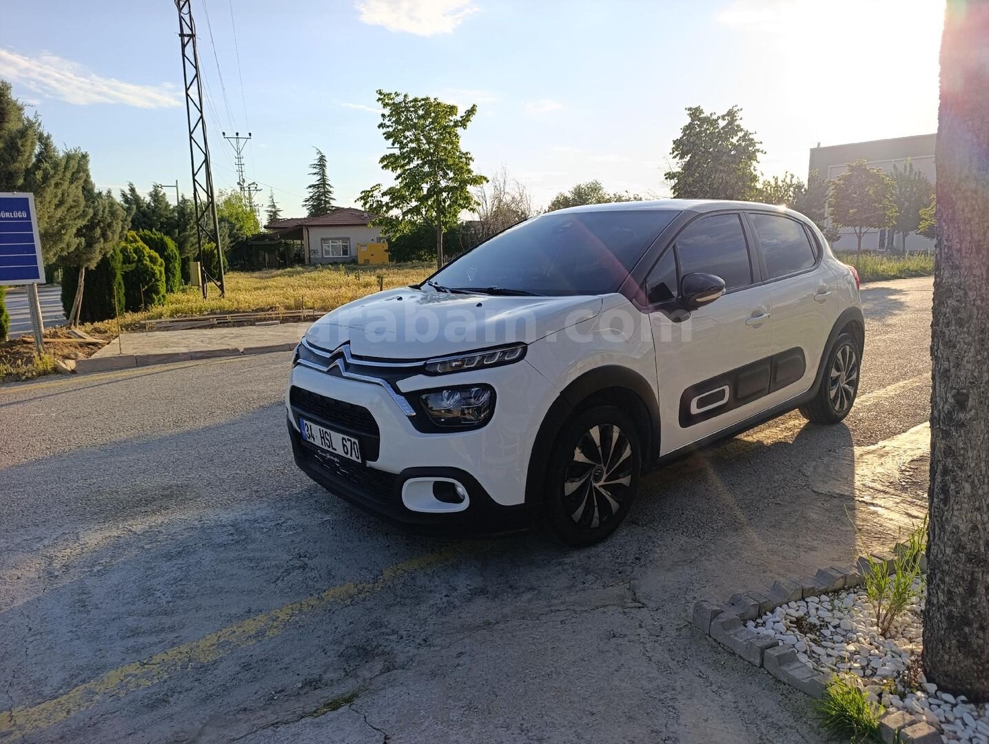 Sahibinden Citroen C3 1.2 PureTech Feel Bold 2023 Model Konya 91.000 km Beyaz 2