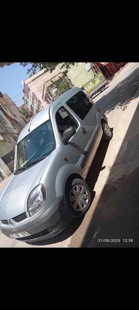 Sahibinden Renault Kangoo 1.5 dCi Authentique 2005 Model Gaziantep 234.000 km Gri 5