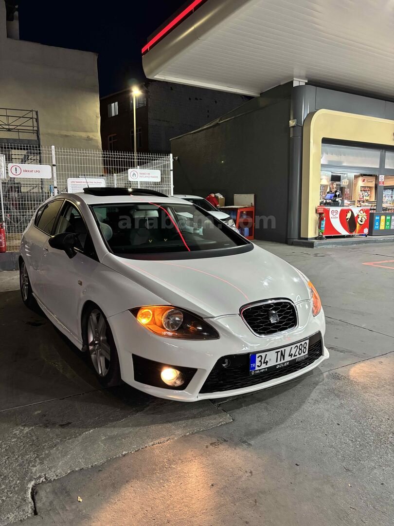 Sahibinden Seat Leon 1.6 TDI CR Style 2012 Model İstanbul 250.000 km Beyaz 2