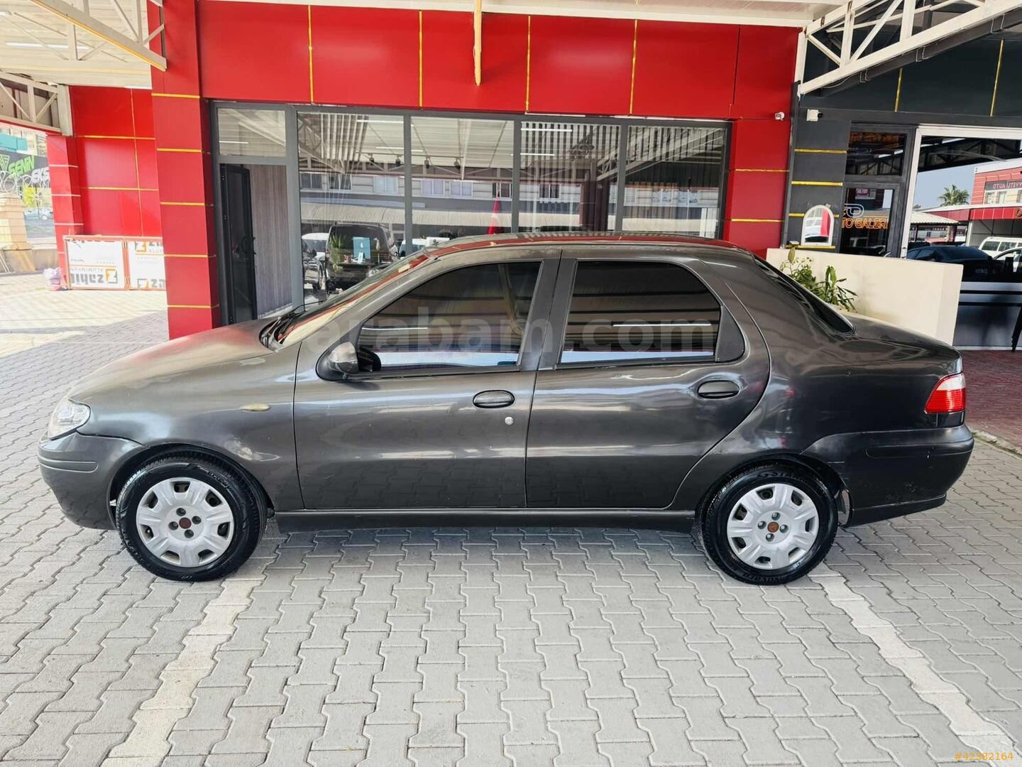 Galeriden Fiat Albea 1.3 Multijet Dynamic 2007 Model Adana 252.000 km Füme 2