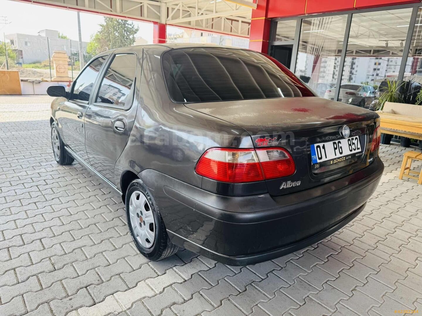 Galeriden Fiat Albea 1.3 Multijet Dynamic 2007 Model Adana 252.000 km Füme 3