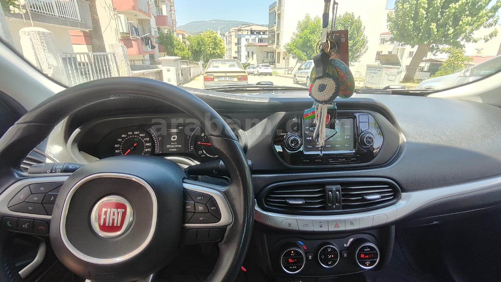 Sahibinden Fiat Egea 1.4 Fire Urban 2015 Model Aydın 220.000 km Beyaz 6