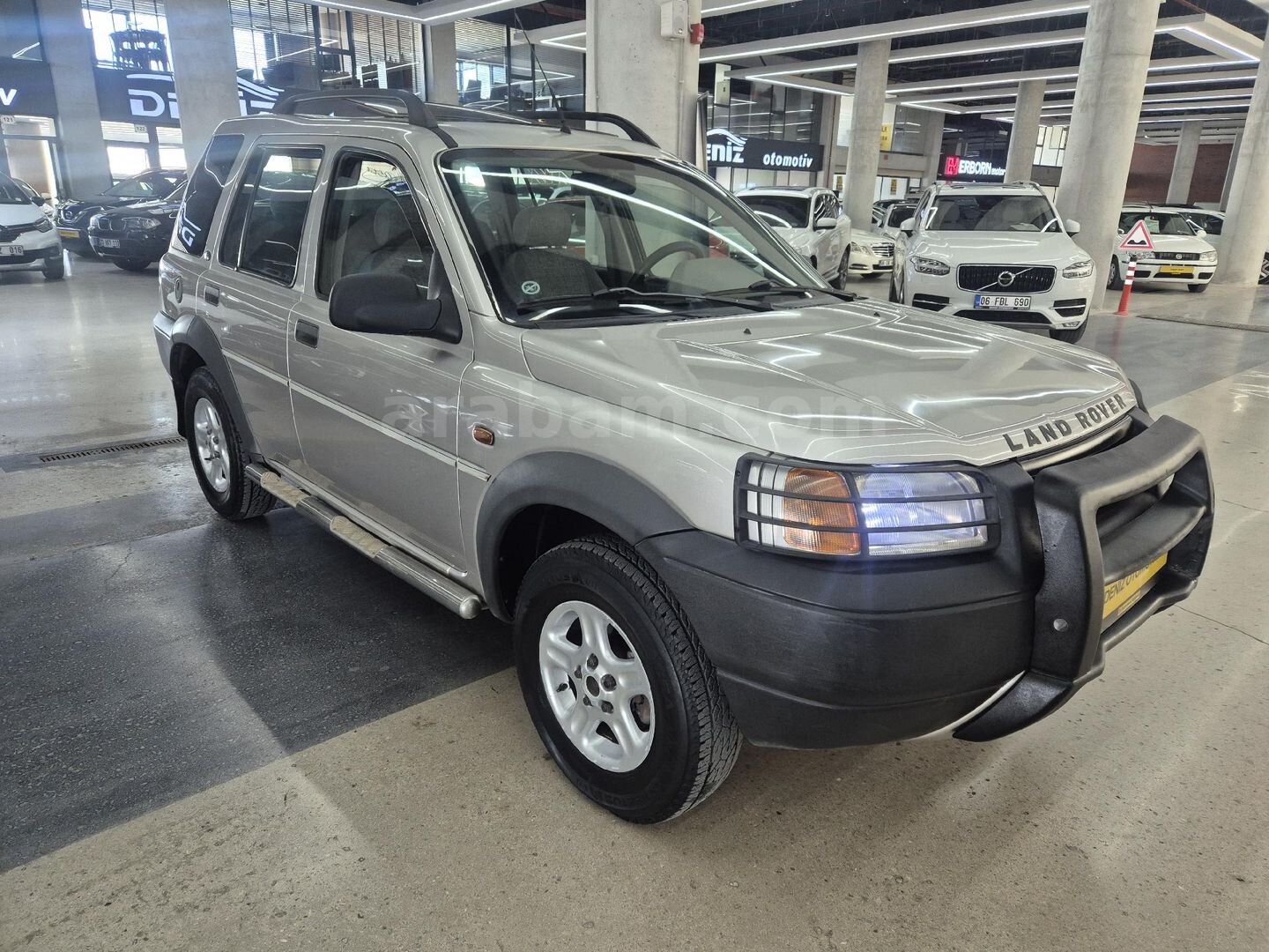 Galeriden Land Rover Freelander 2.0 di 2000 Model Ankara 173.000 km Bej 5