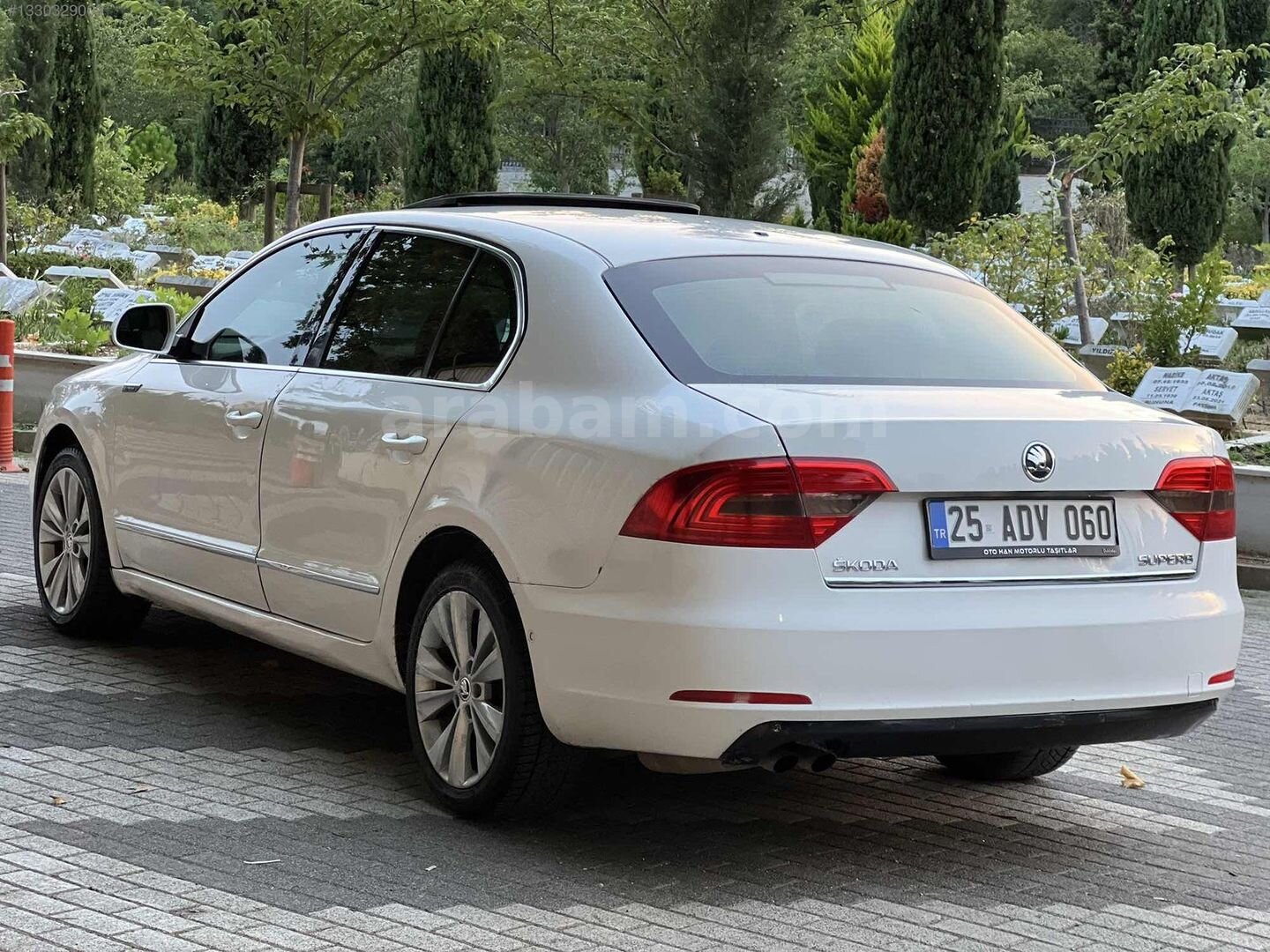 Galeriden Skoda SuperB 1.6 TDI Elegance 2013 Model İstanbul 305.000 km Beyaz 5