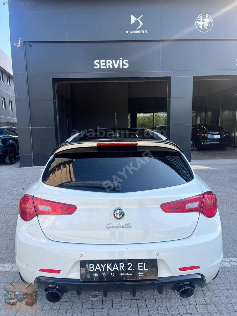Galeriden Alfa Romeo Giulietta 1.4 TB MultiAir Distinctive 2015 Model Bursa 100.000 km Beyaz 4