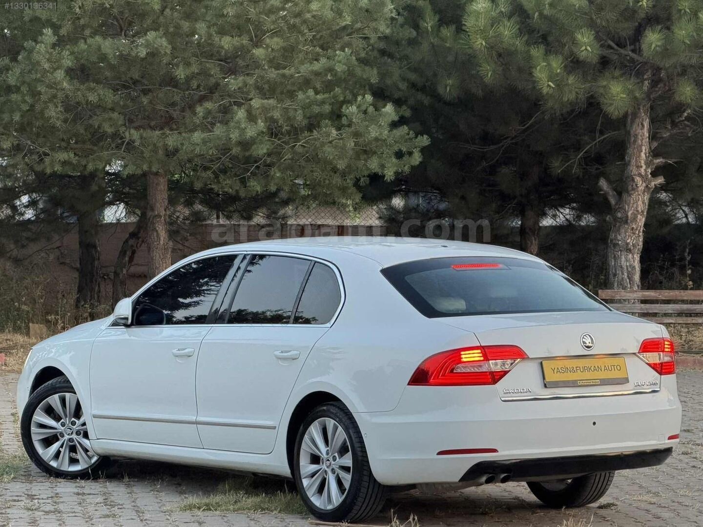 Galeriden Skoda SuperB 1.6 TDI Elegance 2015 Model Kırıkkale 188.000 km Beyaz 2