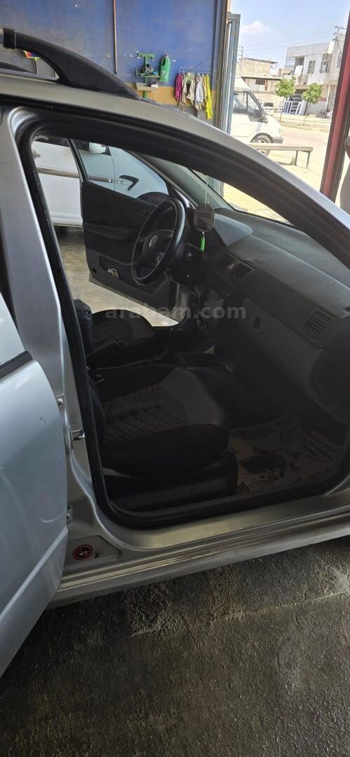 Sahibinden Skoda Fabia 1.4 Special 2004 Model Adana 285.000 km Gri 5