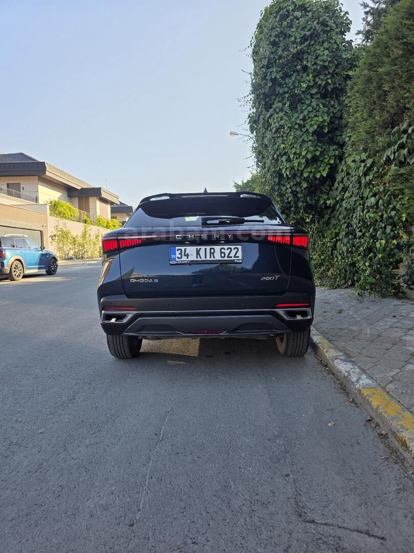 Sahibinden Chery Omoda 5 1.6 T-GDI Luxury 2024 Model İstanbul 32.500 km Lacivert 6