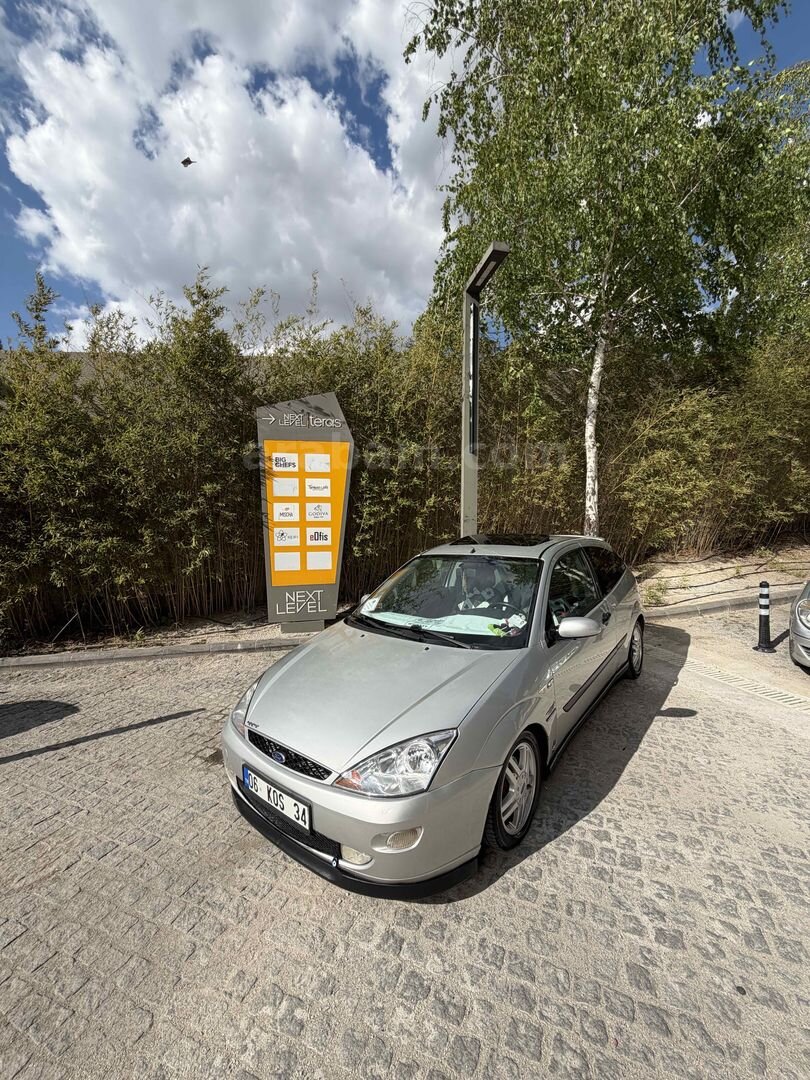 Sahibinden Ford Focus 2.0 Sport Trend 2000 Model Ankara 395.000 km Gri 1