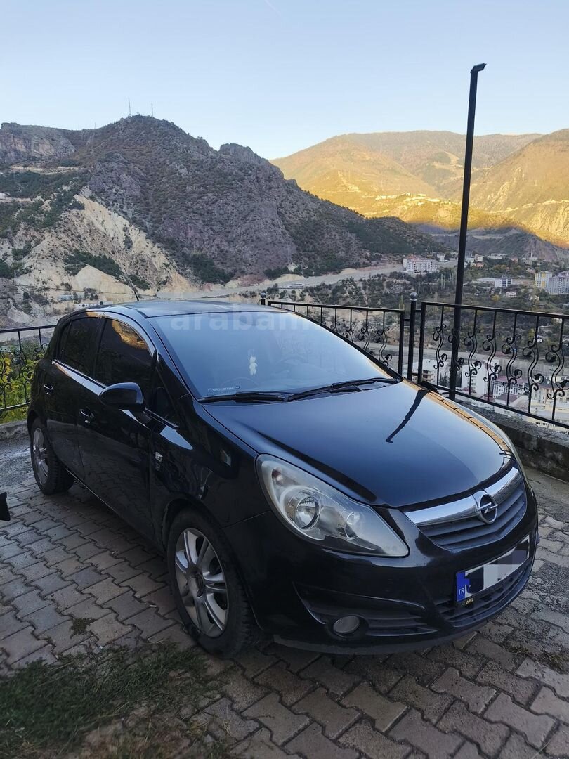 Sahibinden Opel Corsa 1.2 Twinport Enjoy 2011 Model Artvin 139.000 km Siyah 3