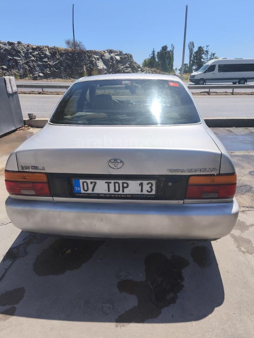 Sahibinden Toyota Corolla 1.6 GLi 1997 Model Antalya 160.000 km Gri (Gümüş) 2