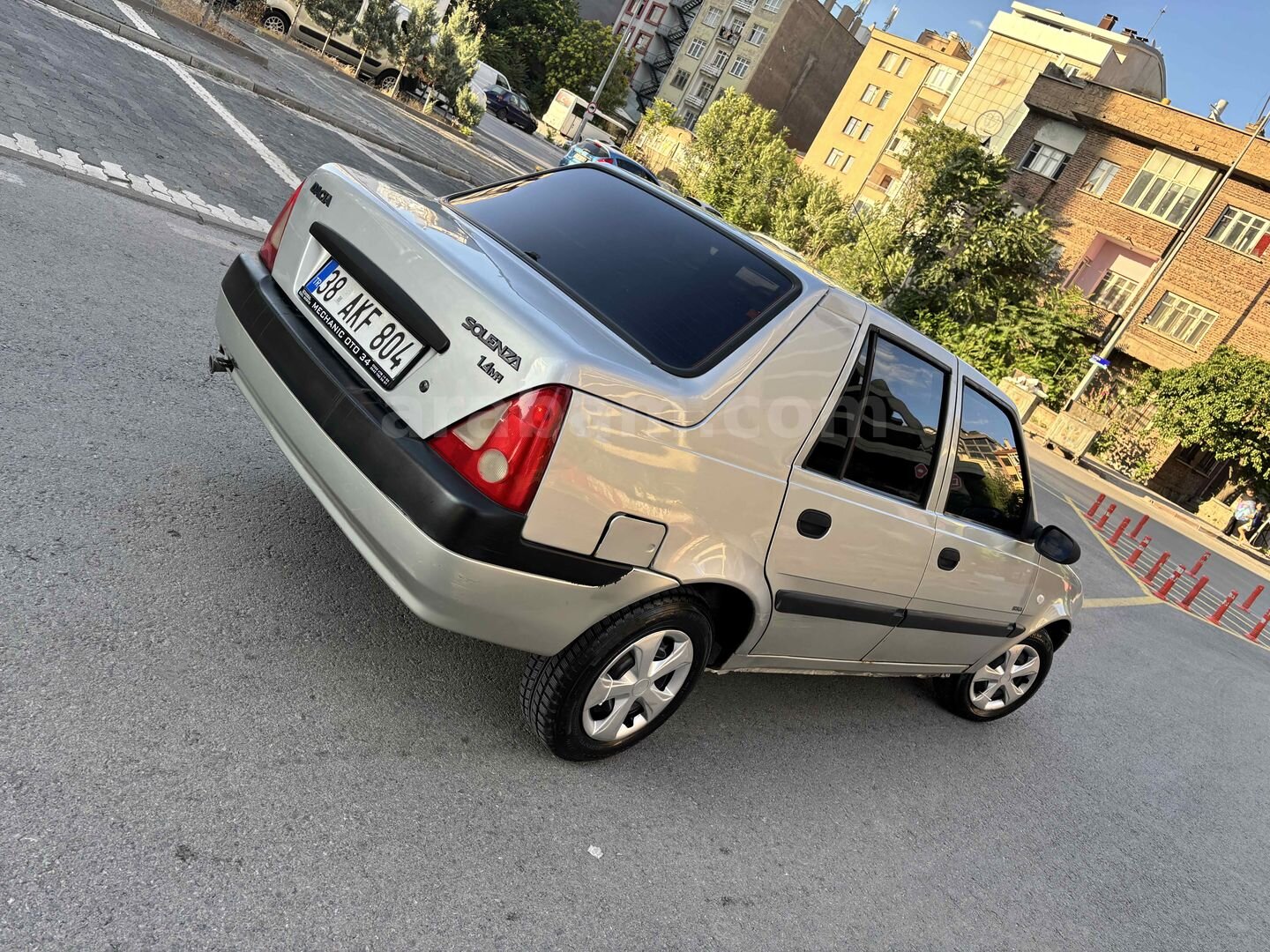 Galeriden Dacia Solenza 1.4 Scala 2004 Model Kayseri 195.000 km Bej 3