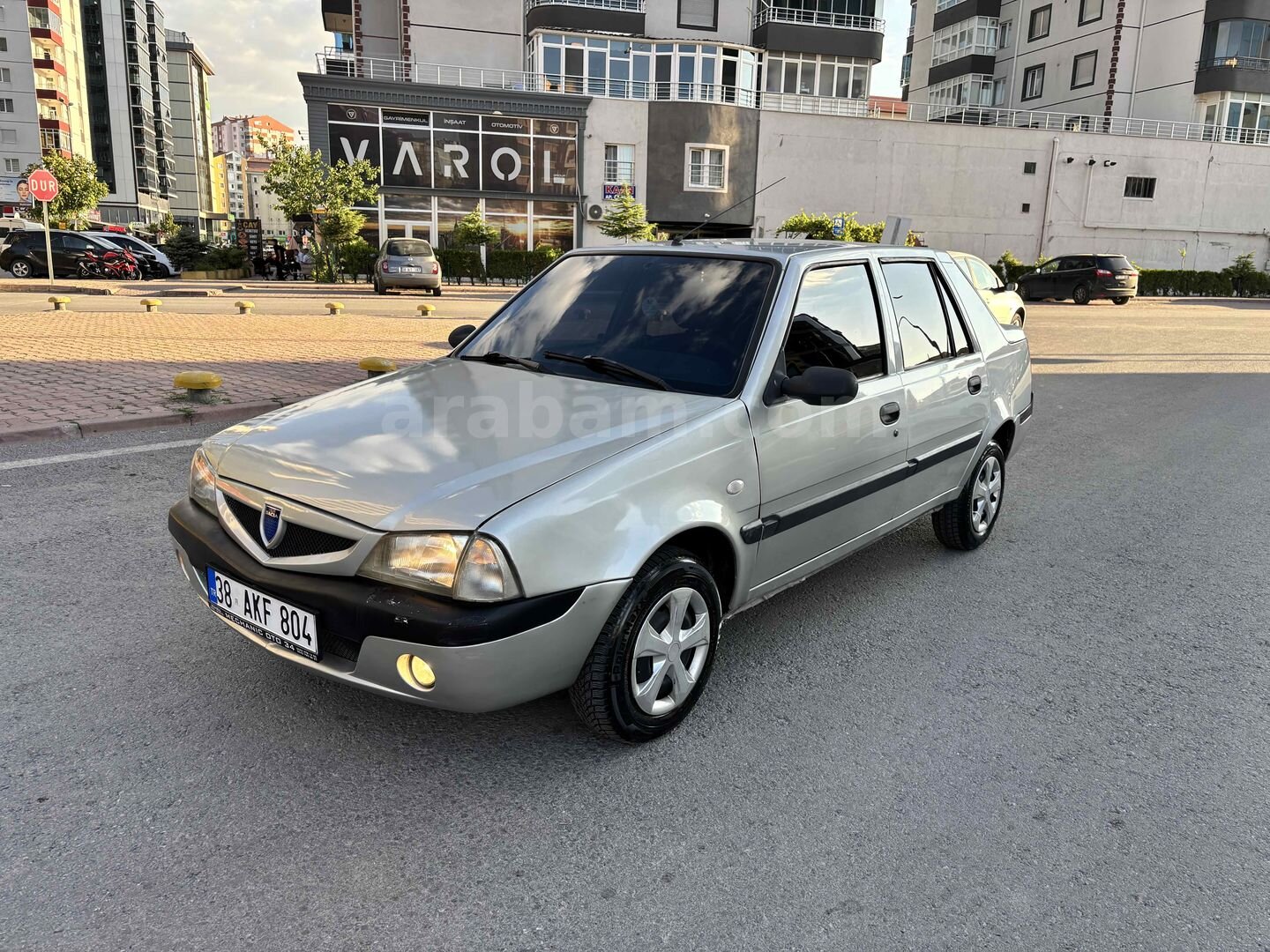 Galeriden Dacia Solenza 1.4 Scala 2004 Model Kayseri 195.000 km Bej 7