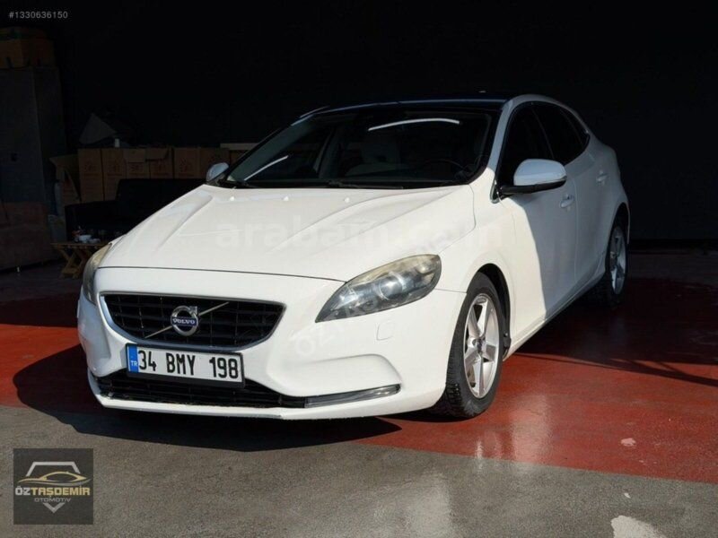 Galeriden Volvo V40 1.6 D Premium 2013 Model İstanbul 227.997 km Beyaz