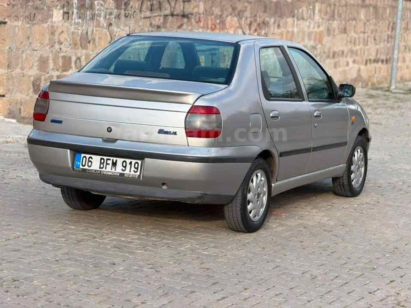 Galeriden Fiat Siena 1.6 HL 2001 Model Yozgat 220.000 km Gri 5