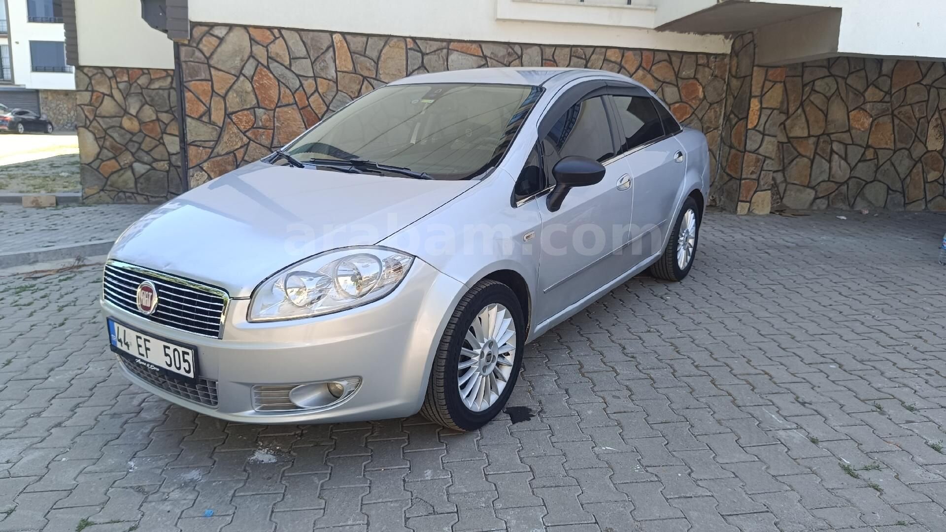 Sahibinden Fiat Linea 1.6 Multijet Emotion Plus 2012 Model Bingöl 214.500 km Gri (metalik) 1