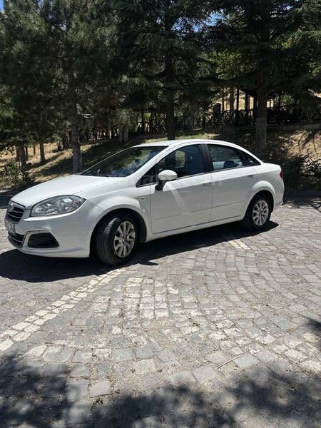 Galeriden Fiat Linea 1.3 Multijet Urban 2015 Model Kayseri 200.000 km Beyaz