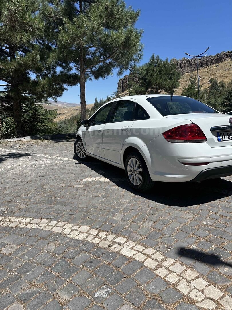 Galeriden Fiat Linea 1.3 Multijet Urban 2015 Model Kayseri 200.000 km Beyaz 3