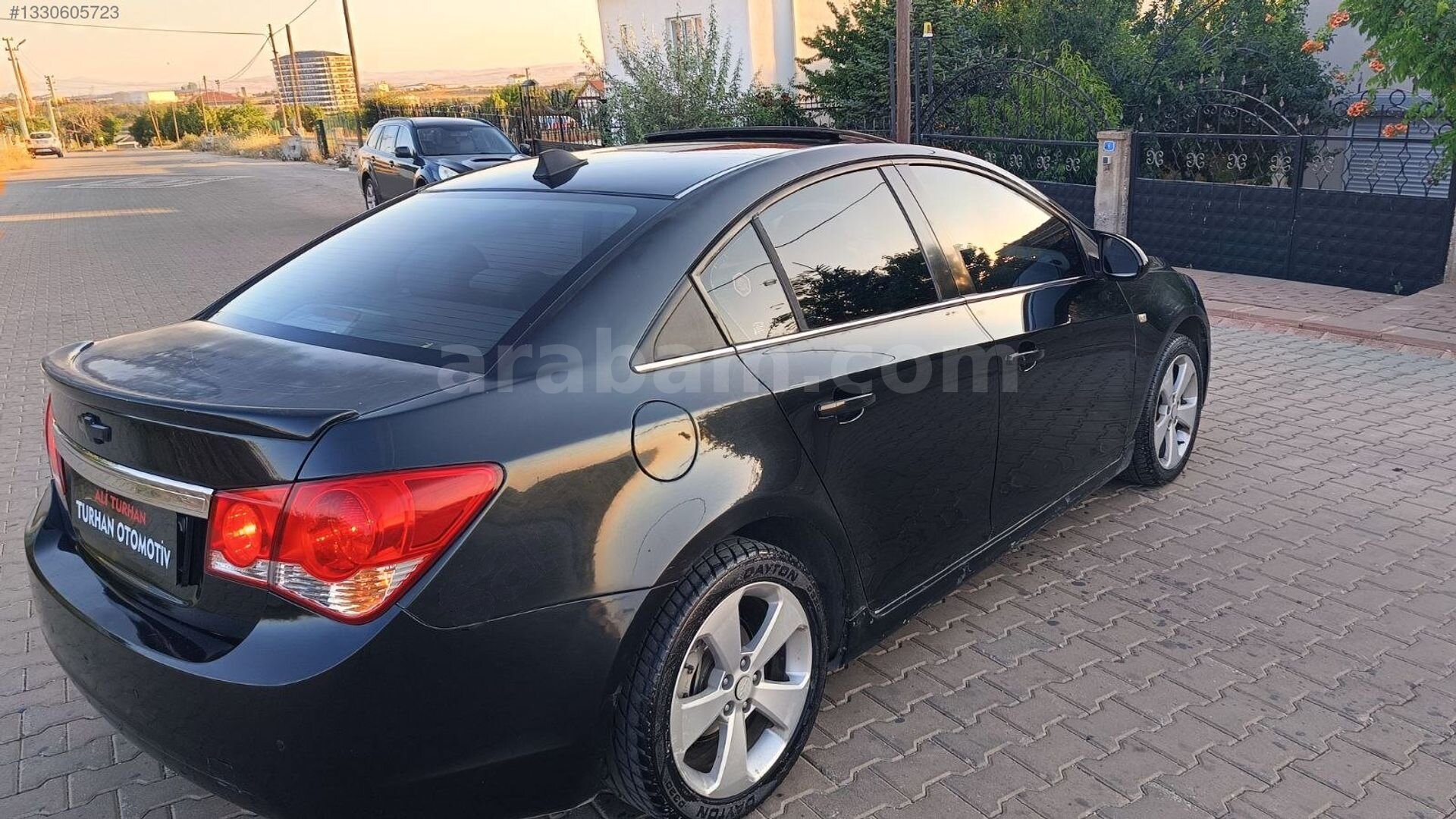 Galeriden Chevrolet Cruze 1.6 LS Plus 2010 Model Kırşehir 255.000 km Siyah 7