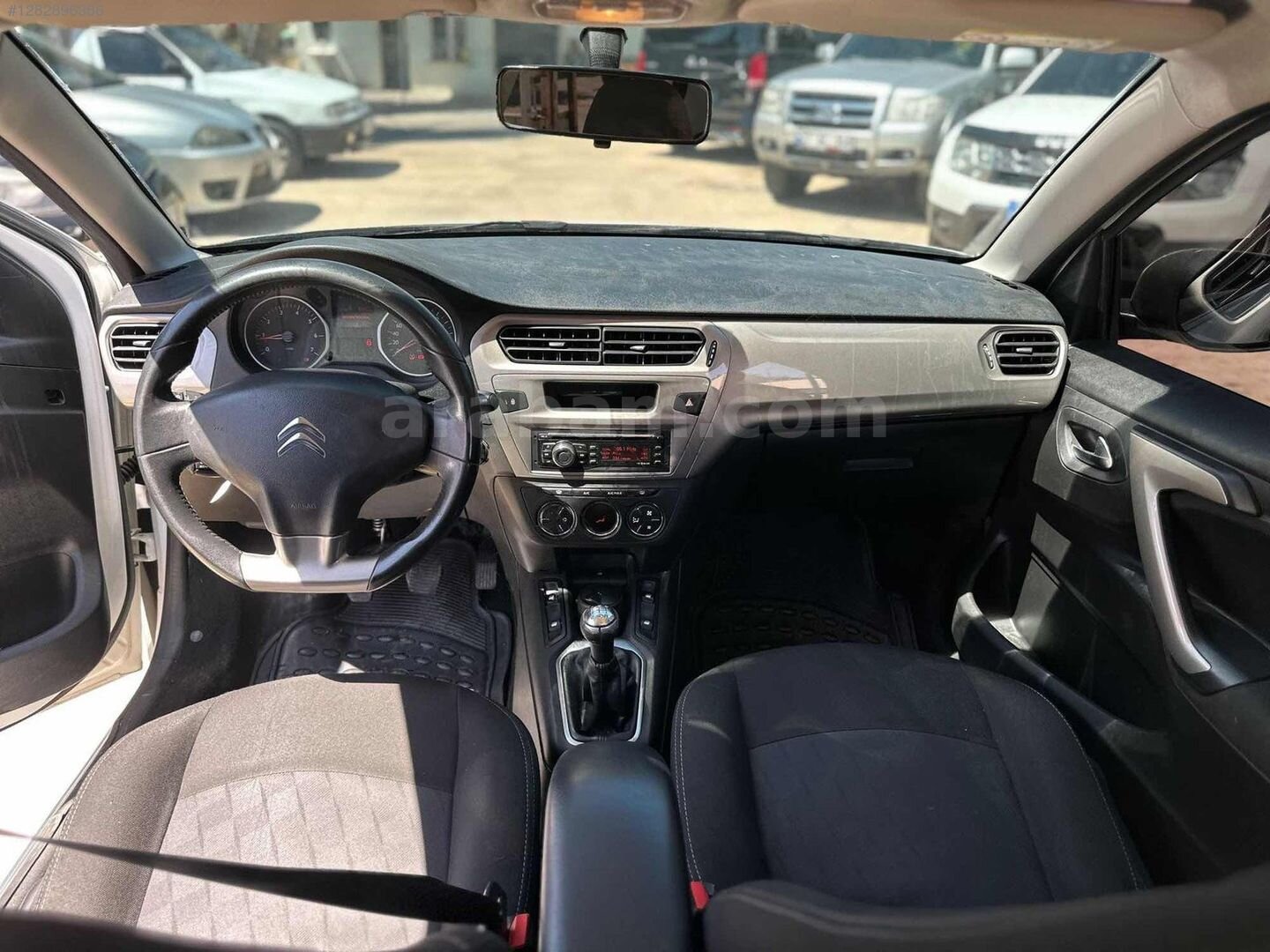 Galeriden Citroen C-Elysée 1.6 HDi Exclusive 2015 Model Gaziantep 322.000 km Beyaz 3