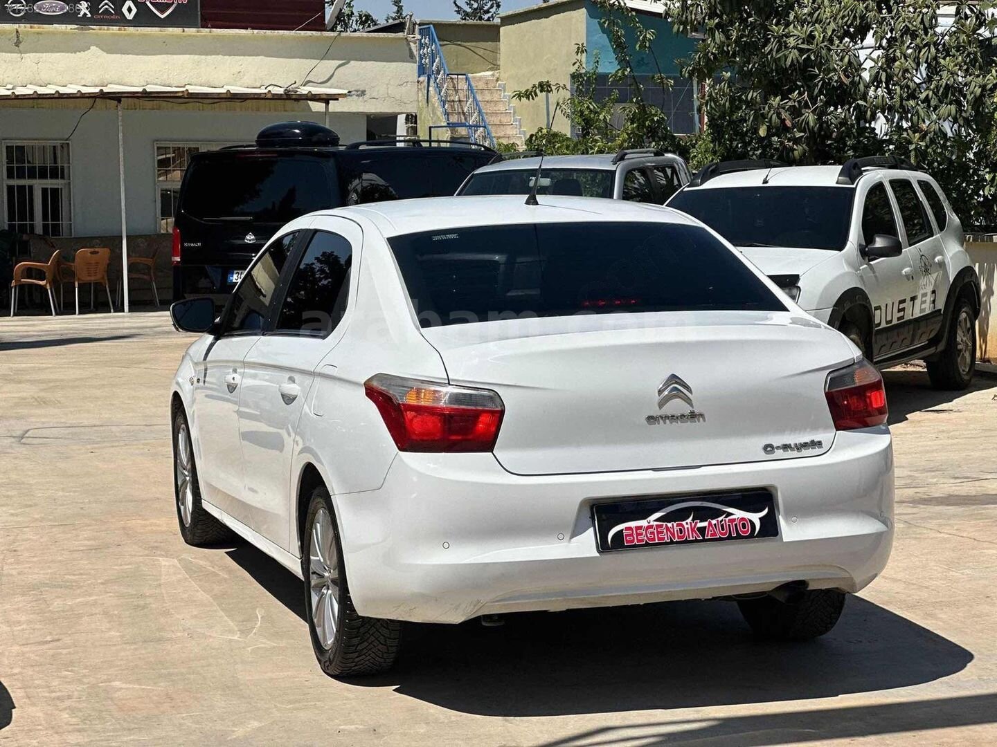 Galeriden Citroen C-Elysée 1.6 HDi Exclusive 2015 Model Gaziantep 322.000 km Beyaz 6