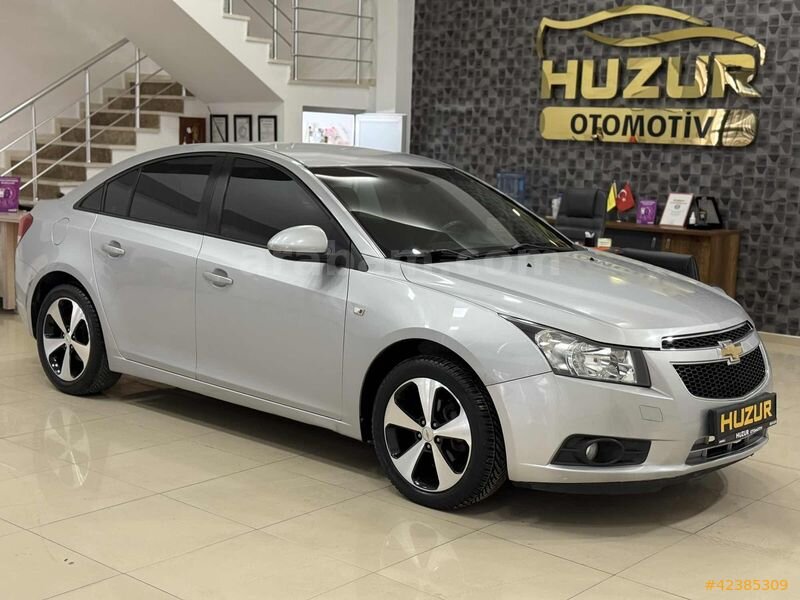 Galeriden Chevrolet Cruze 1.6 LS Plus 2010 Model Denizli 170.000 km Gri