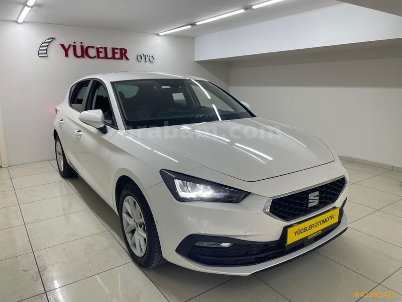 Galeriden Seat Leon 1.0 eTSI Style 2024 Model İstanbul 30.000 km Beyaz