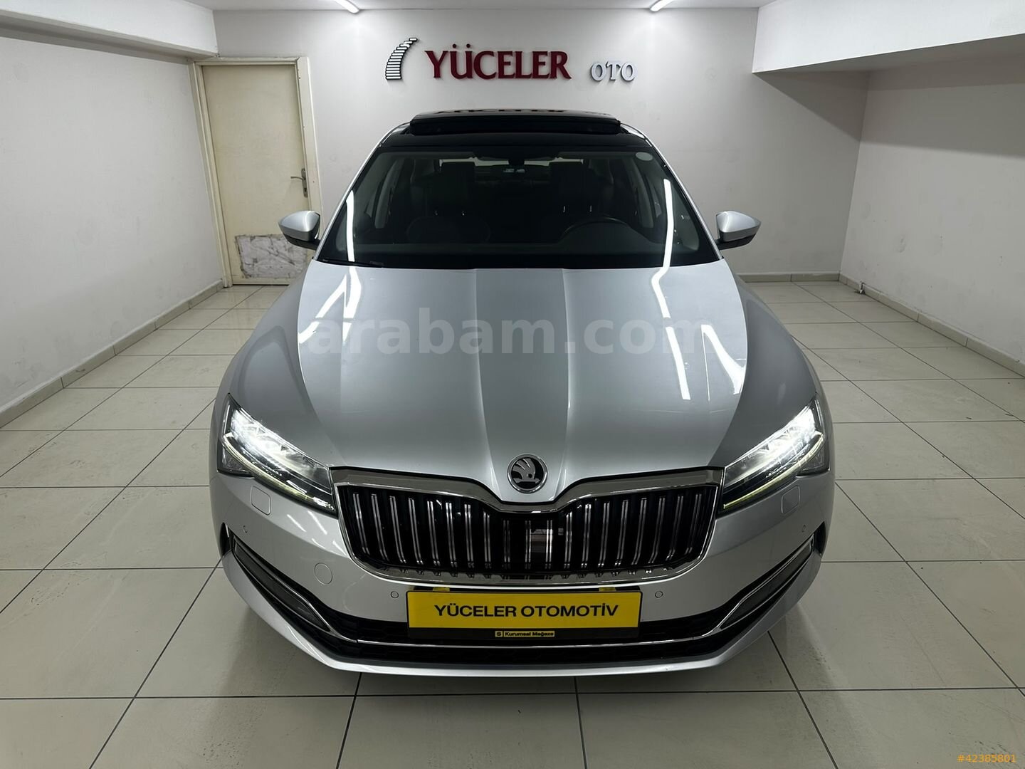 Galeriden Skoda SuperB 1.5 TSI Prestige 2023 Model İstanbul 68.000 km Gri 2
