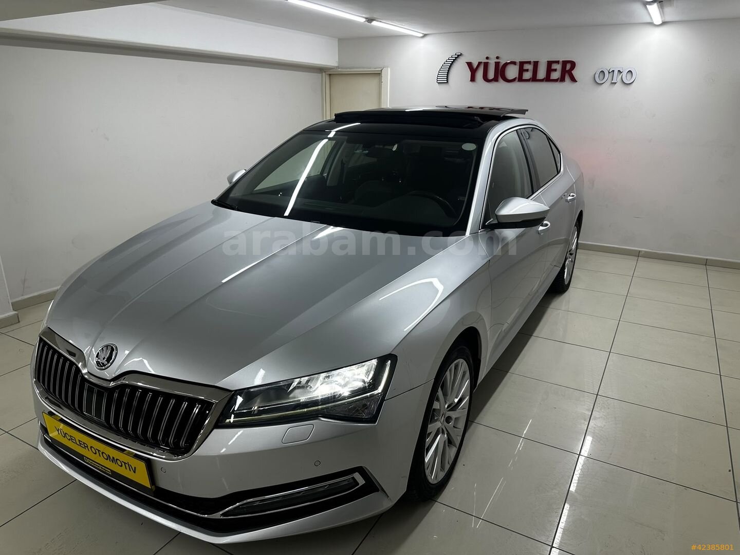 Galeriden Skoda SuperB 1.5 TSI Prestige 2023 Model İstanbul 68.000 km Gri 3