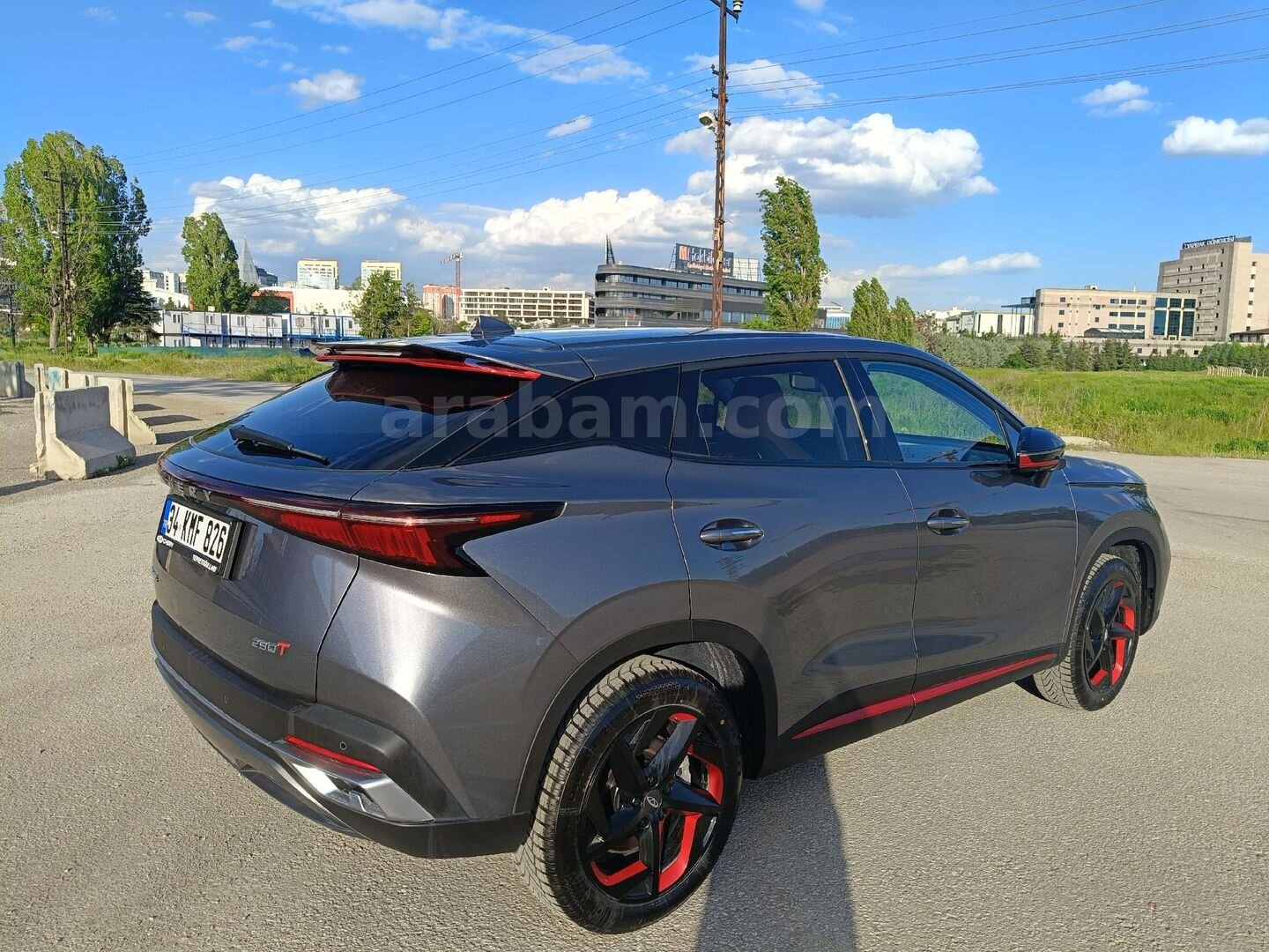 Sahibinden Chery Omoda 5 1.6 T-GDI Luxury 2024 Model Ankara 24.000 km Gri (Gümüş) 3