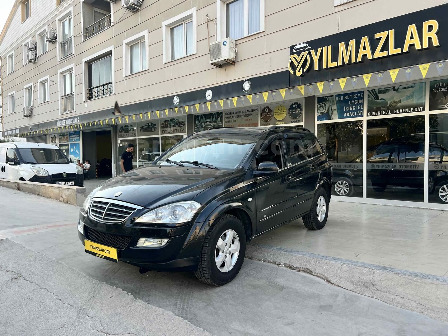Galeriden KGM SsangYong Kyron 2.0 XDI 4x2 2009 Model Aydın 249.000 km Siyah 4