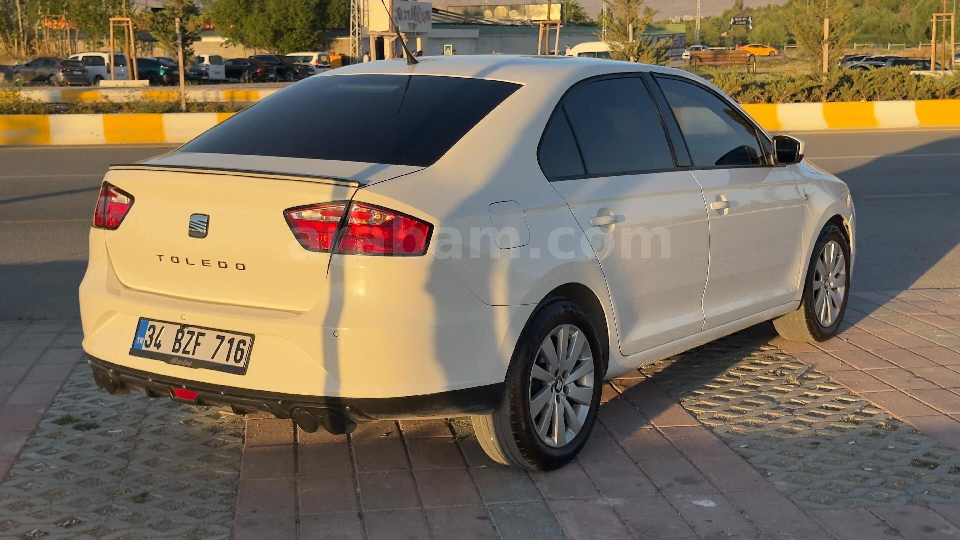 Sahibinden Seat Toledo 1.6 TDI Style 2013 Model Van 222.000 km Beyaz 4