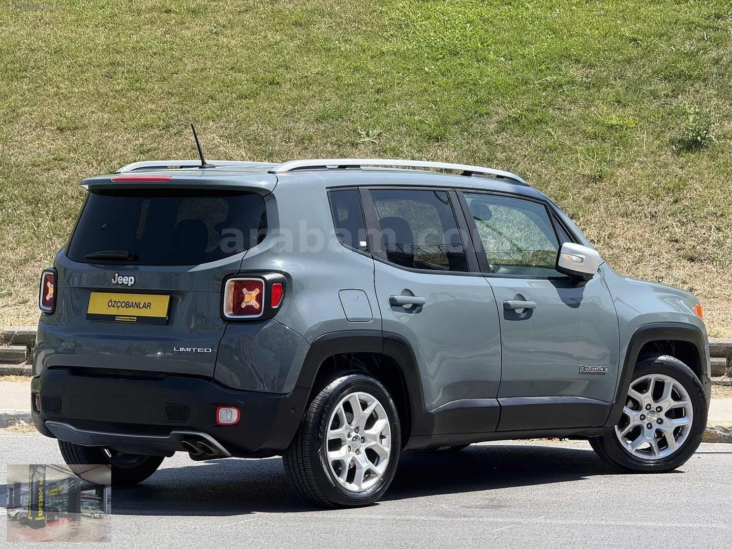 Galeriden Jeep Renegade 1.6 MultiJet Limited 2017 Model İstanbul 160.000 km Füme 3
