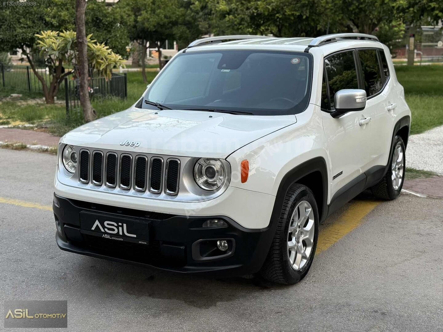 Galeriden Jeep Renegade 1.6 MultiJet Limited 2015 Model Antalya 135.000 km Beyaz 1