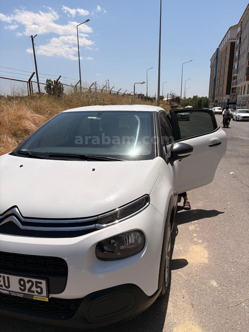 Sahibinden Citroen C3 1.2 PureTech Feel 2017 Model Kocaeli 133.000 km Beyaz 3