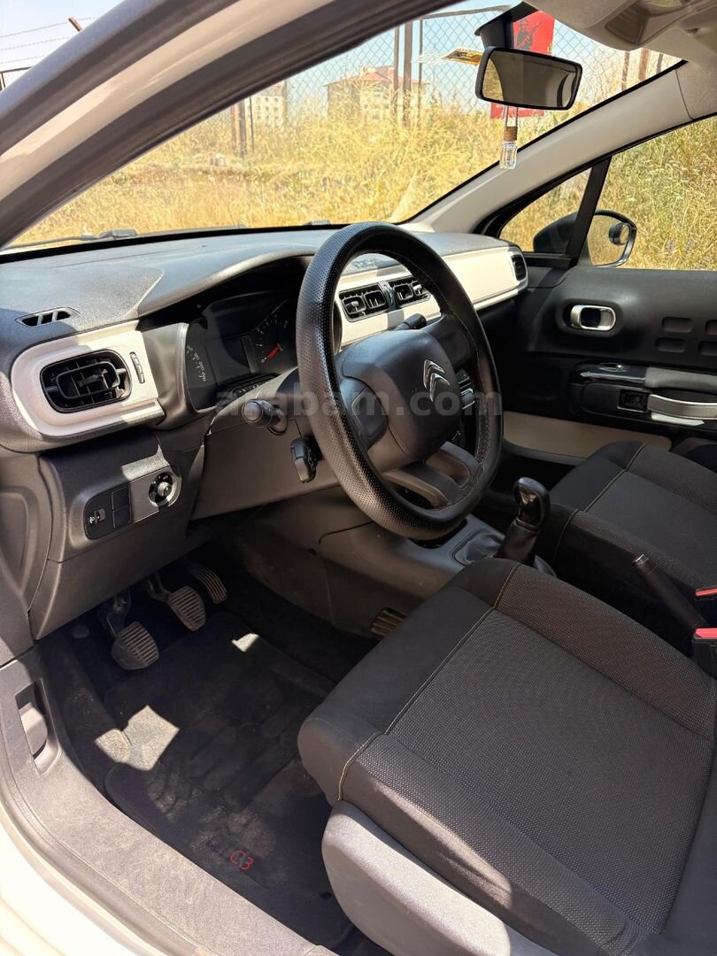 Sahibinden Citroen C3 1.2 PureTech Feel 2017 Model Kocaeli 133.000 km Beyaz 5