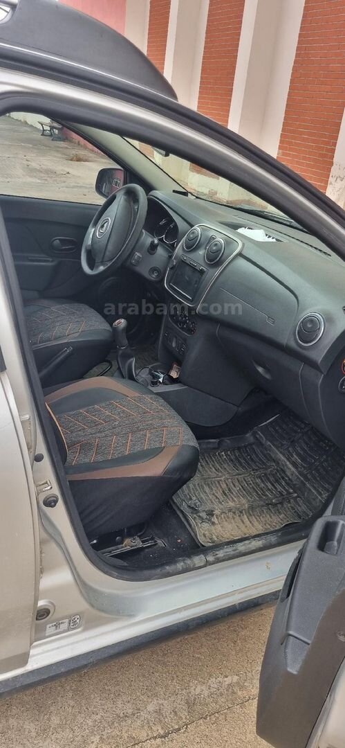 Sahibinden Dacia Sandero 1.5 dCi Stepway 2012 Model Tokat 249.500 km Gri (Gümüş) 5