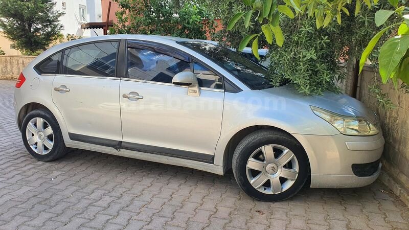 Sahibinden Citroen C4 1.6 SX PK 2006 Model Kocaeli 231.000 km Gri (Gümüş)