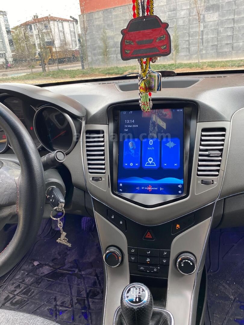 Sahibinden Chevrolet Cruze 1.6 2009 Model Malatya 210.000 km Beyaz 5