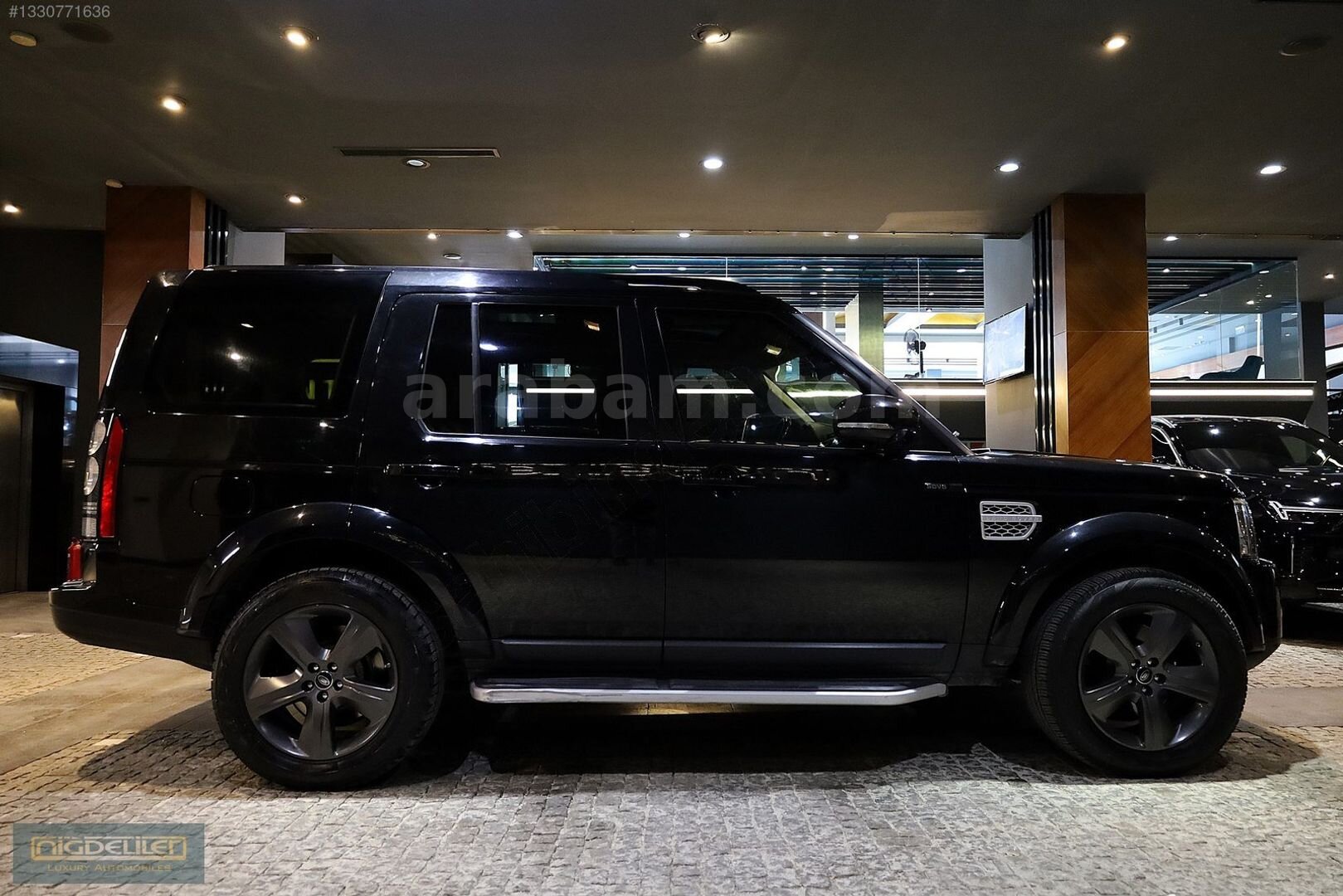 Galeriden Land Rover Discovery 3.0 SDV6 HSE 2016 Model İzmir 170.250 km Siyah 7